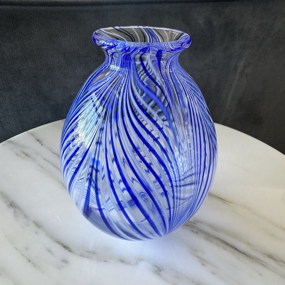 Paşabahçe Turkish Çeşm-i Bülbül "Eye of the Nightingale" Cobalt Blue Swirl Vase